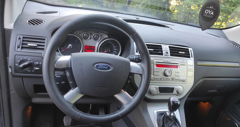 Ford Kuga cena 33900 przebieg: 223000, rok produkcji 2011 z Ryki małe 781